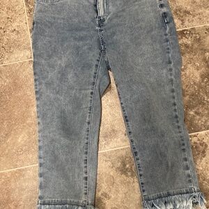 Ethyl brand boutique cropped jeans